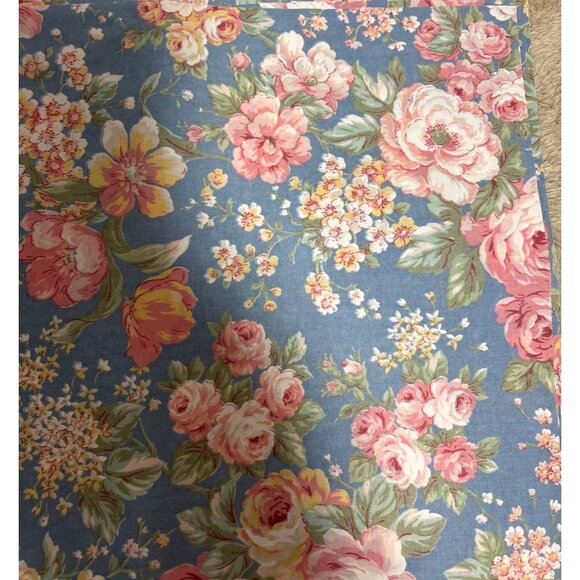 Floral Pattern Fabric Material Pink Roses On Blue Background 11" X 15" - Picture 6 of 7